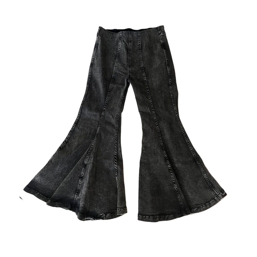 NWT Boho 70s Festival Western Indie Cropped Black Acid Wash Bell Bottom Jeans